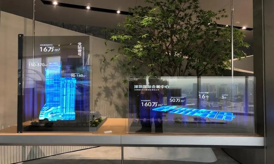 澳门新匍新京5885数字标牌加速城市智能化发展，透明OLED成为催化剂